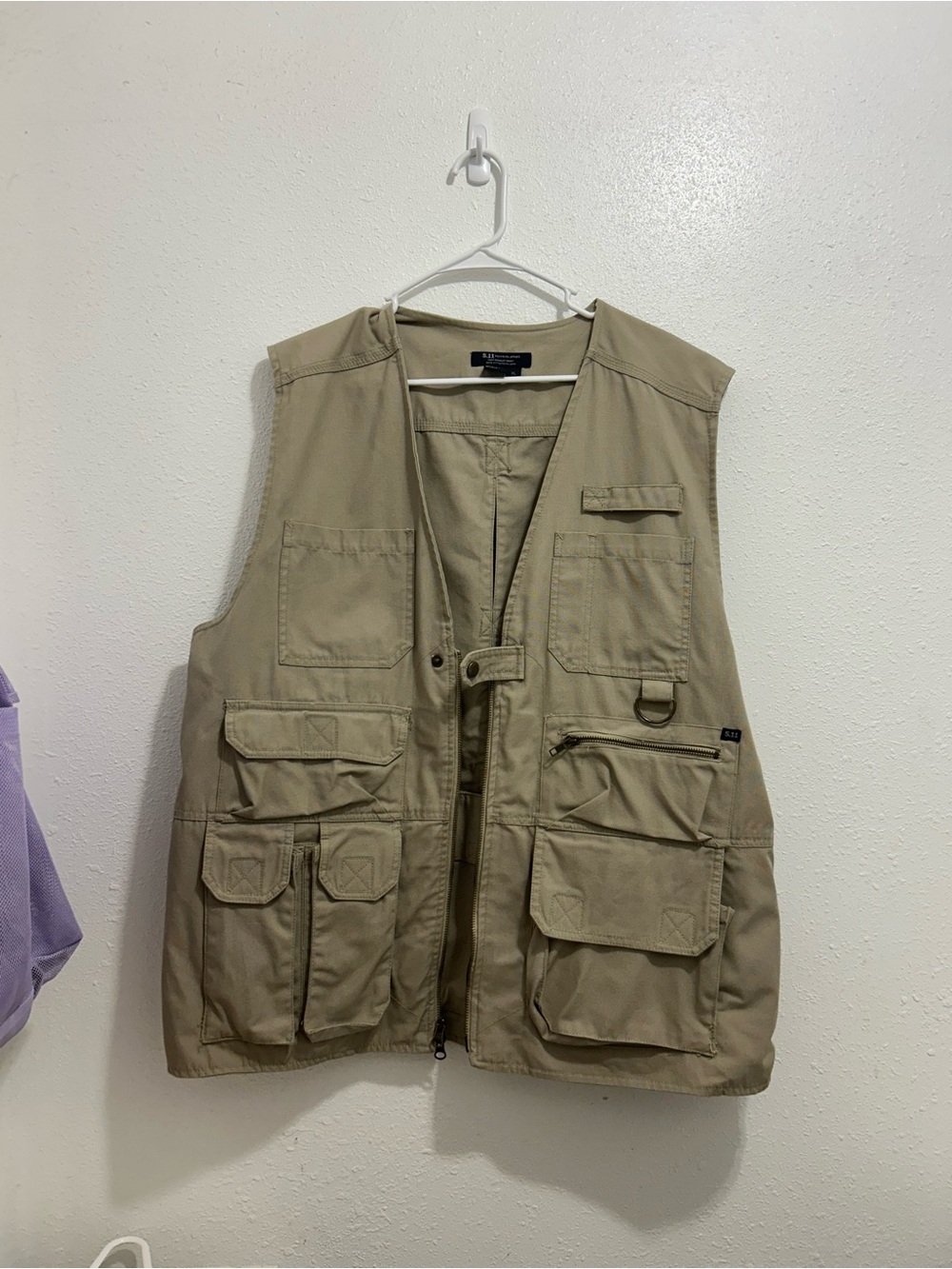 5.11 Tactical Men's Multi-Pocket Field Vest - Khaki
